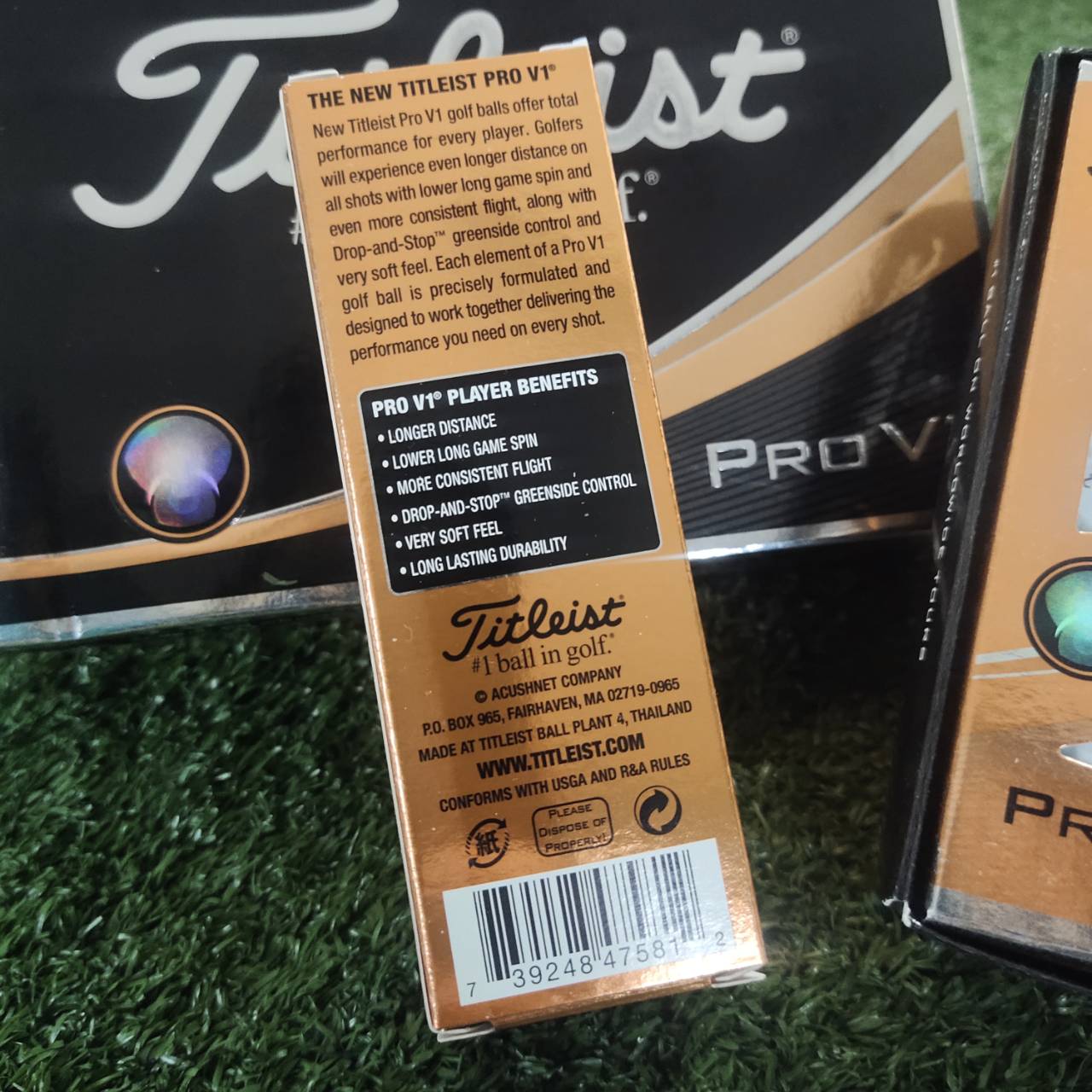 ลูกกอล์ฟ Titleist PRO V1 (ล้างสต๊อค) ลูกกอล์ฟทัวร์เกรดที่นักกอล์ฟทั่วโลกไว้วางใจ!