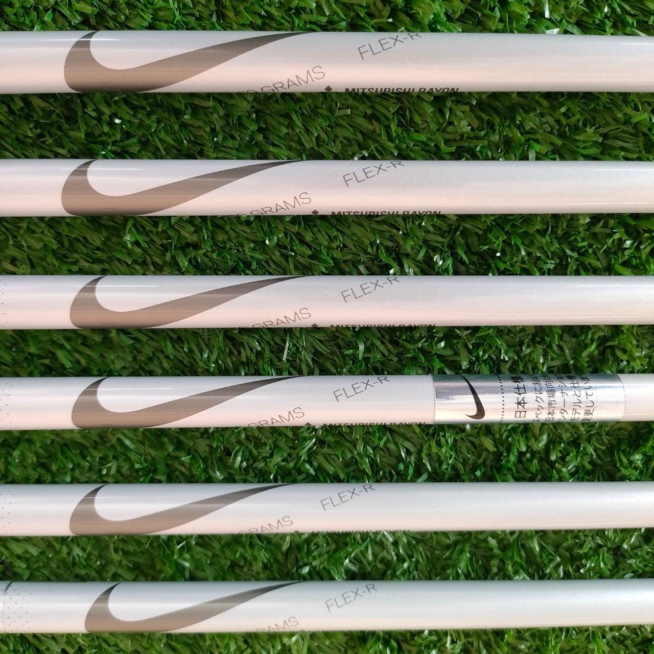 ชุดเหล็ก NIKE VAPOR FLY มีเหล็ก 5-9 เเละ PW ก้าน VAPOR FLEX R สภาพสวยมากๆทตีดีมากๆครับรุ่นนี้ ตีง่าย แต่ทรงแบบ มันส์แบบสุดๆ