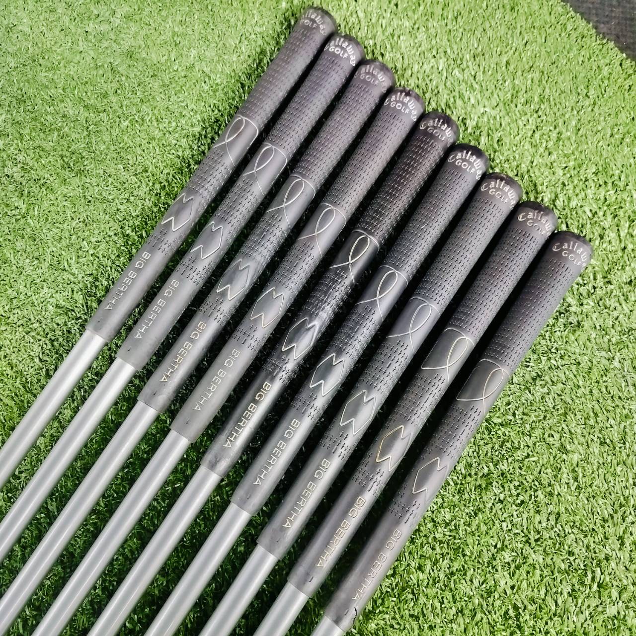 ชุดเหล็ก CALLAWAY STEELHEAD X-14 มีเหล็ก 3-9 เเละ PW SW สุดยอดก้านเจาะทะลุผ่าแฉก ก้าน CALLAWAY BIG BERTHA STEELHEAD X-14 FLEX R เป็นรุ่นที่ทำมาได้ดี และยอดนิยมมากๆ ไม้กอล์ฟพรีเมี่ยมมือสอง ของแท้ By NakaraLuxurious