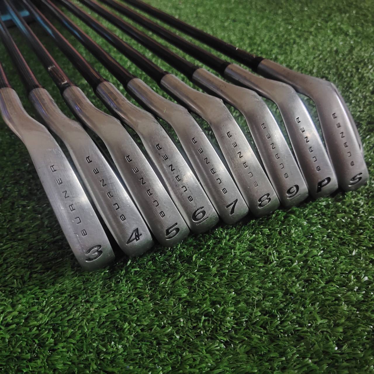 ชุดเหล็ก Taylormade BURNER ก้านเด้ง Bubble Shaft พองตรงกลาง (Bubble) เพิ่มความเร็วในการสวิง