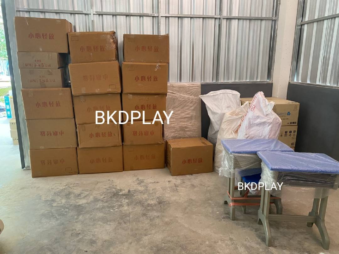 ชุดโต๊ะเก้าอี้, โต๊ะเรียนเดี่ยว โต๊ะนักเรียนประถม, โต๊ะเขียนหนังสือ เฟอร์นิเจอร์เด็ก พร้อมส่ง