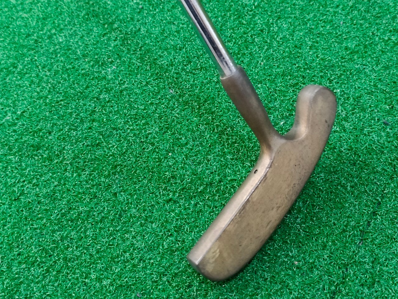 PUTTER P-304