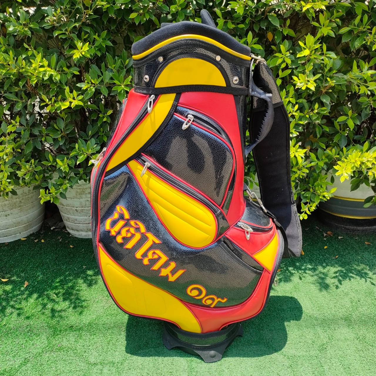 ถุงกอล์ฟ นิติโดม มือสอง ถุงหนังแก้ว ถุง TOUR ใบใหญ่ครับ