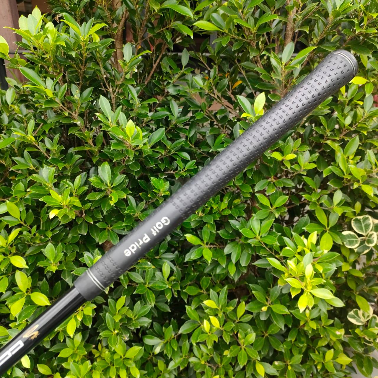 FW5 KING COBRA SS HYPER STEEL ก้าน ALDIKA FLEX R เป็นวัสดุที่ได้ชื่อว่าดีที่สุดที่ใช้ใน ไม้ FAIRWAY WOODS ตีดีมาก ตีไกล