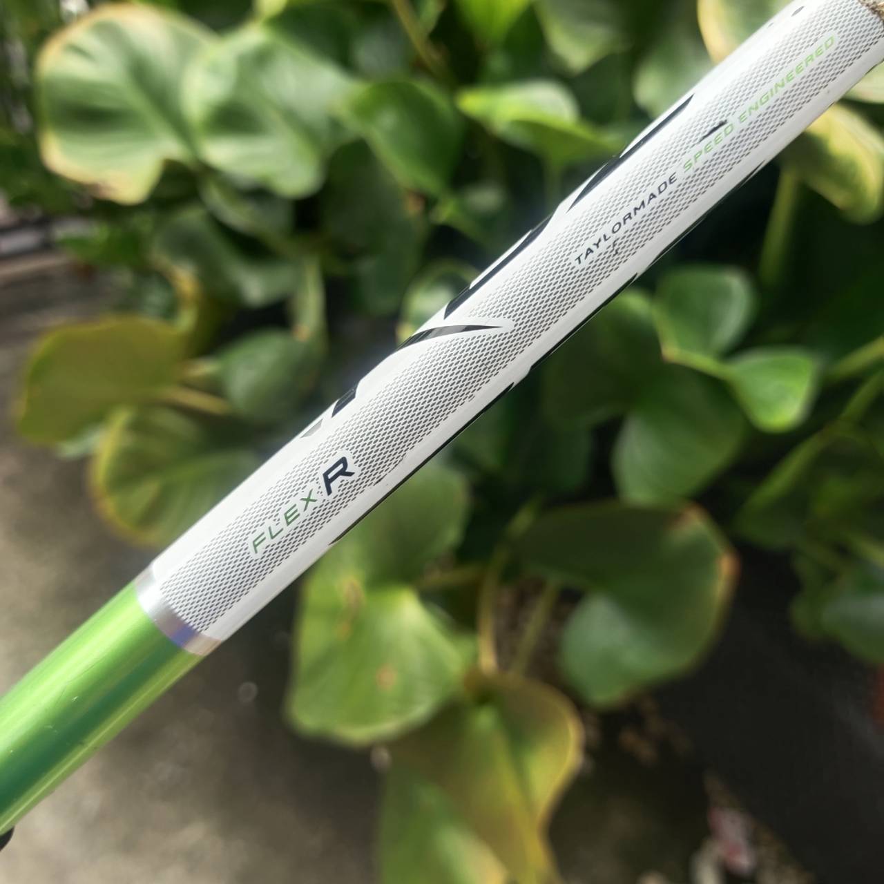 DRIVER TAYLORMADE RBZ องศา 10.5หัวขาว หน้าดำ หน้ากว้างมาก หัวใหญ่ ตีไกลมาก