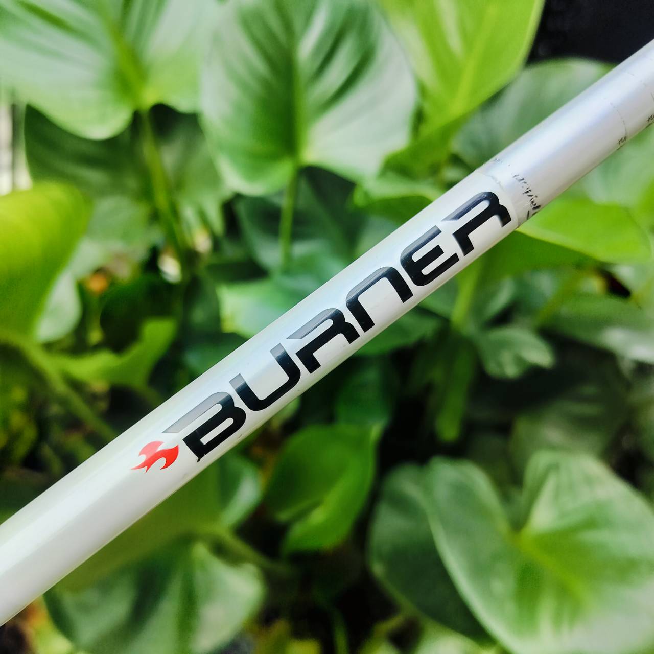 *** ไม้กอล์ฟมือซ้าย *** FW3 Taylormade BURNER องศา 15 กระดองเคฟล่า จุด CG ต่ำ ตีลอยง่ายมาก หน้าสวีตสปอตกว้างเน้นตีง่ายๆค่ะ ระยะดีค่ะ