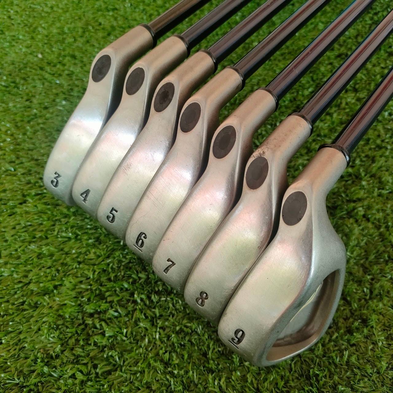 ชุดเหล็ก CALLAWAY BIG BERTHA X-12 มีเหล็ก 3-9 ก้าน RCH99 FLEX R ** เหล็ก 7 เเละ 8 สติ๊กเกอร์หลุด เเละ เหล็ก 8 ก้าน จะเป็น FLEX FIRM ไม้กอล์ฟมือสอง ของแท้ BY NakaraLuxurious