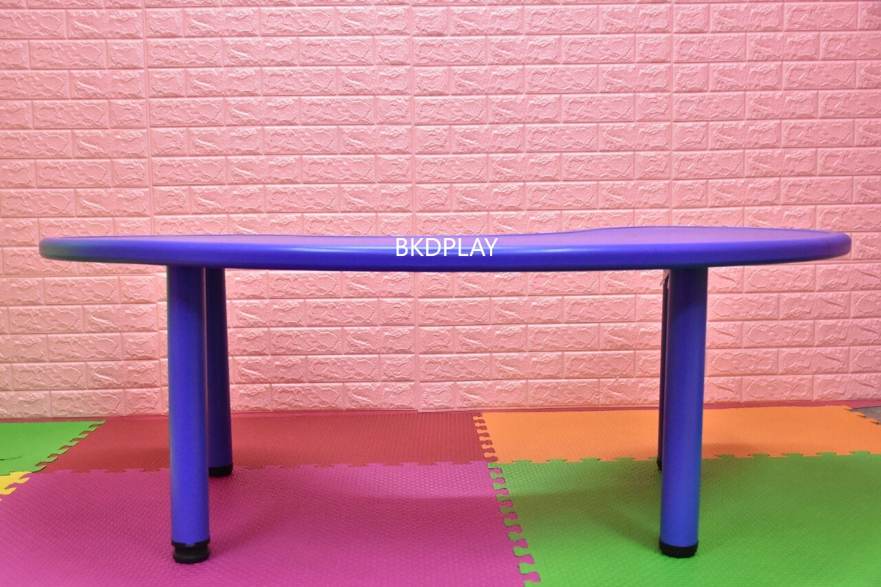 โต๊ะทรงถั่ว โต๊ะเสี้ยวเสี้ยว โต๊ะเรียนพลาสติก เด็กอนุบาล ขาเหล็ก ราคาโรงงาน พร้อมส่ง คิดค่าส่งตามจริงKF-0051