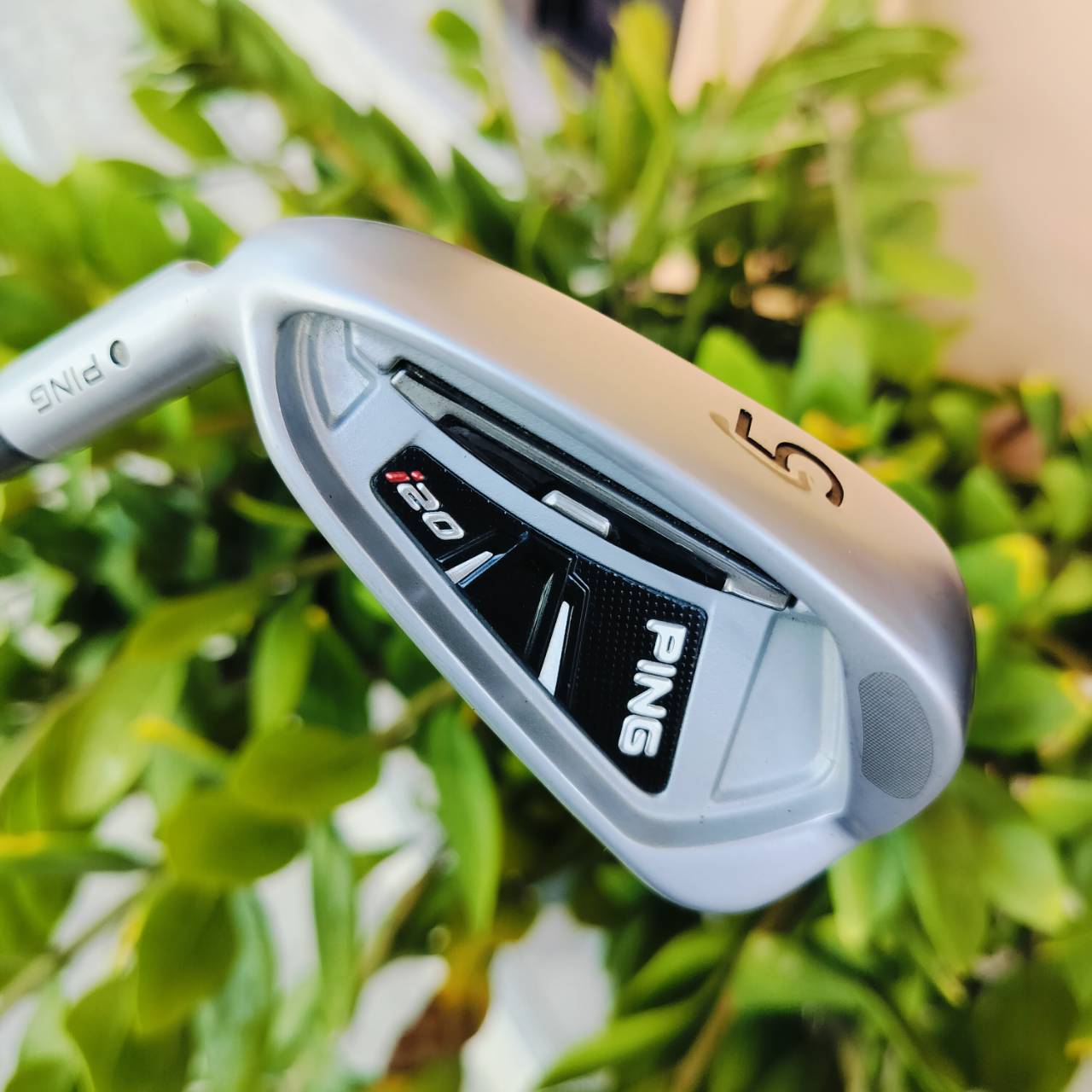 *** ไม้กอล์ฟมือซ้าย *** เหล็ก 5 PING i20 ก้าน PING CFS FLEX S สภาพสวยนางฟ้า ตีดีมากๆ ตีตรง ตีง่าย และ ตีติดสปินอย่างมาก ไม้กอล์ฟพรีเมี่ยมมือสอง ของแท้ By NakaraLuxurious