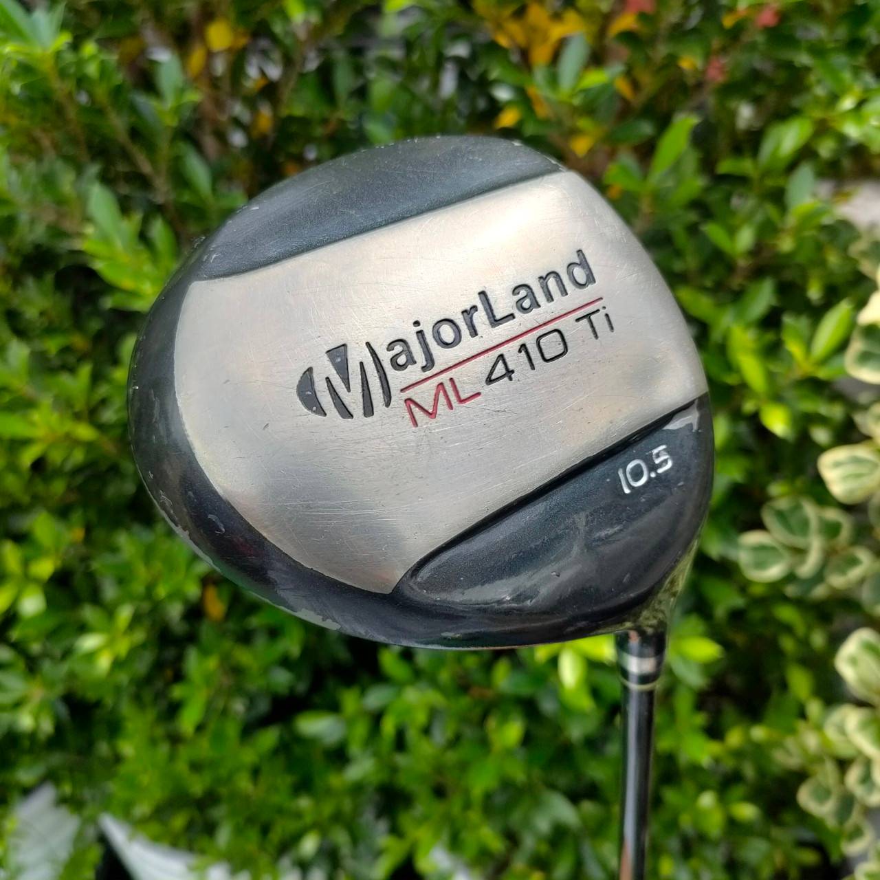 DRIVER MAJORLAND ML410 TI ก้าน MAJORLAND FLEX R องศา10.5 วัสดุไทเทเนียมแท้ หน้ามีขีดทำให้ ลูกพุ่ง ตรงขึ้น ตีง่าย เสียงเพราะครับ