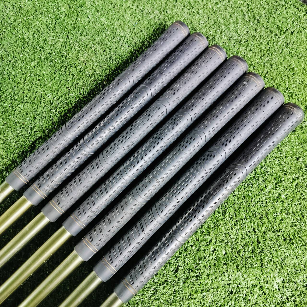 ชุดเหล็ก PROKENNEX CORE1 SYSTEM ก้าน HIGH MODULUS GRAPHITE FLEX R เป็นชุดเหล็กก้านกราไฟต์ ที่ตีง่ายๆแบบสบายๆ ไม้กอล์ฟพรีเมี่ยมมือสอง ของแท้ By NakaraLuxurious