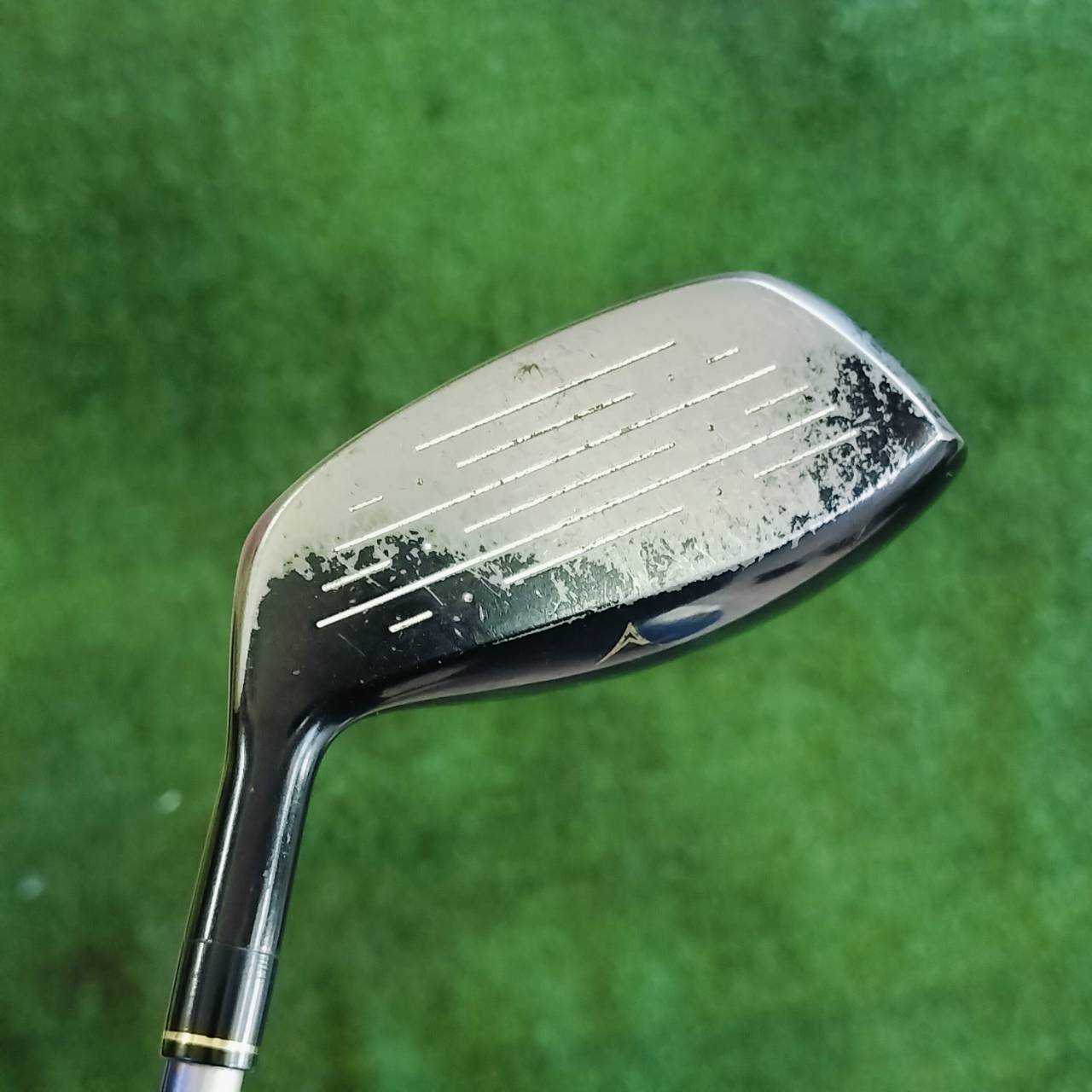 FW4 1/2 S-YARD T.601 องศา 19 วัสดุ FORGED TITANIUM ตีง่าย นุ่ม แน่น เป็นตัว TOP สุดของ S-YARD ในซีรี่นั้น ไม้กอล์ฟพรีเมี่ยมญี่ปุ่น ก้านเบา FLEX R ไม้กอล์ฟพรีเมี่ยมมือสอง ของแท้ By NakaraLuxurious