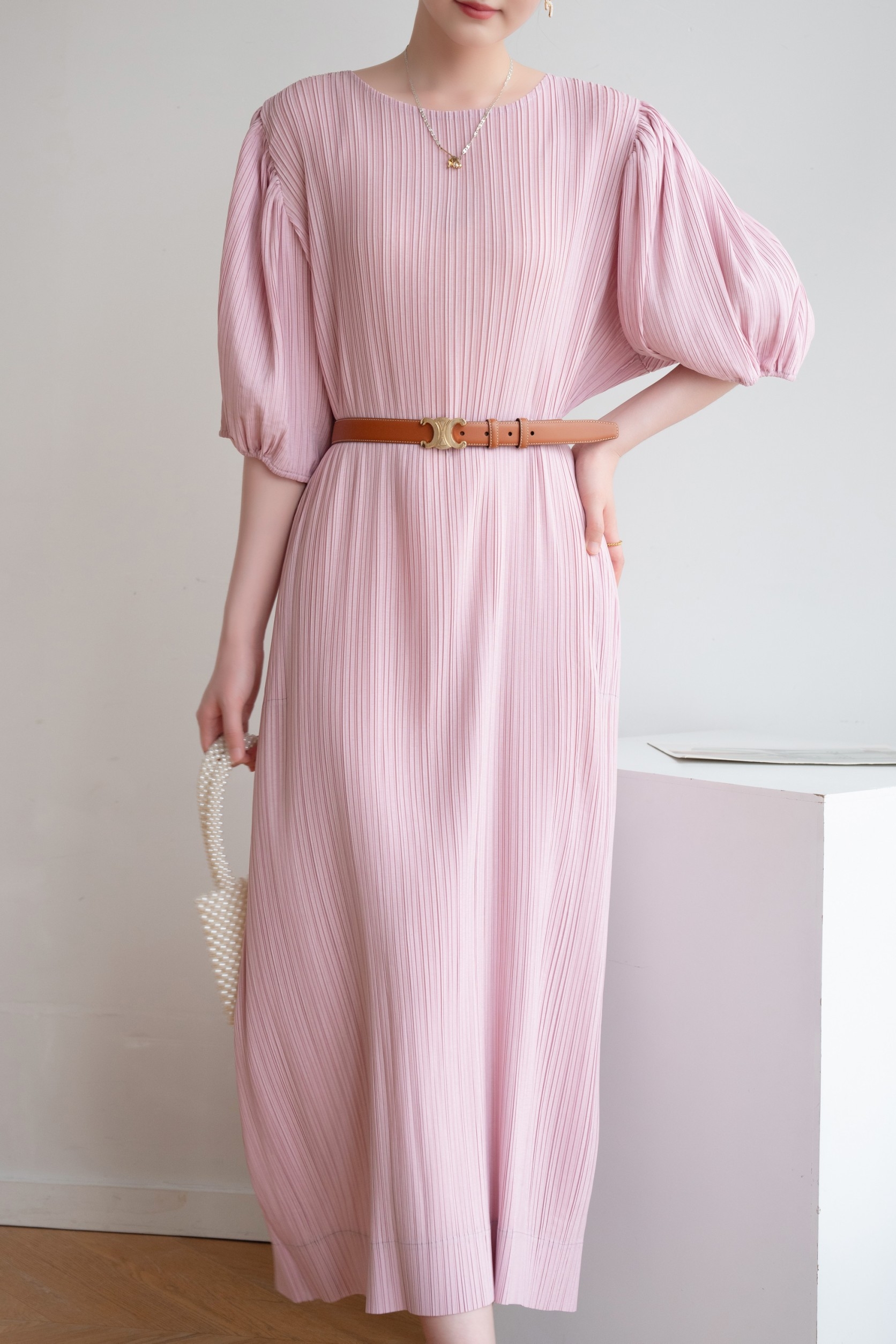 ปรับราคาลง20%!! อกถึง 60 นิ้ว 2MUAY รุ่น GJO1117P เดรสพลีทคุณภาพ BABY DOLL SLEEVE PLEATED DRESS 8 สี FREE SIZE