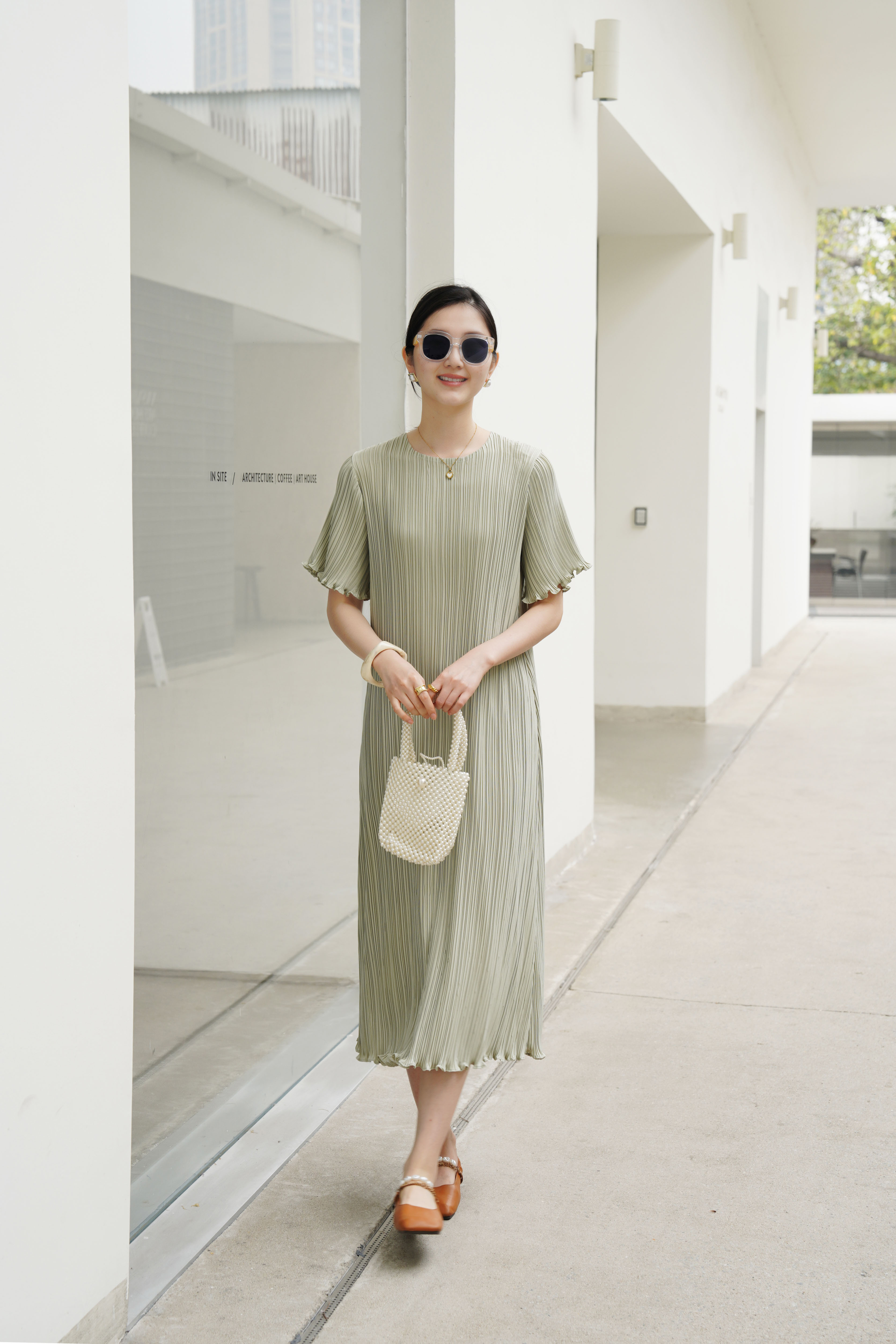 ปรับราคาลง20%!! 2MUAY รุ่น GJO5323 เดรสพลีทคุณภาพ GLAM SHORT SLEEVE PLEATED DRESS 7 สี FREE SIZE