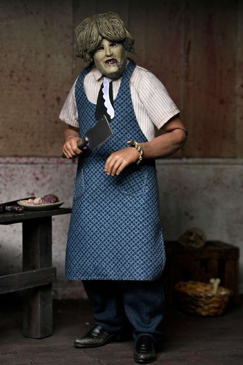 [สั่งจอง] NECA 8" Clothed Figure