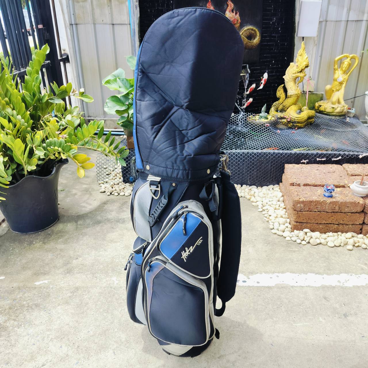 Hofz golf bag U.S.A. ถุงกอล์ฟ แบบ 14 ช่อง มือสอง สภาพดี น่าใช้มาก