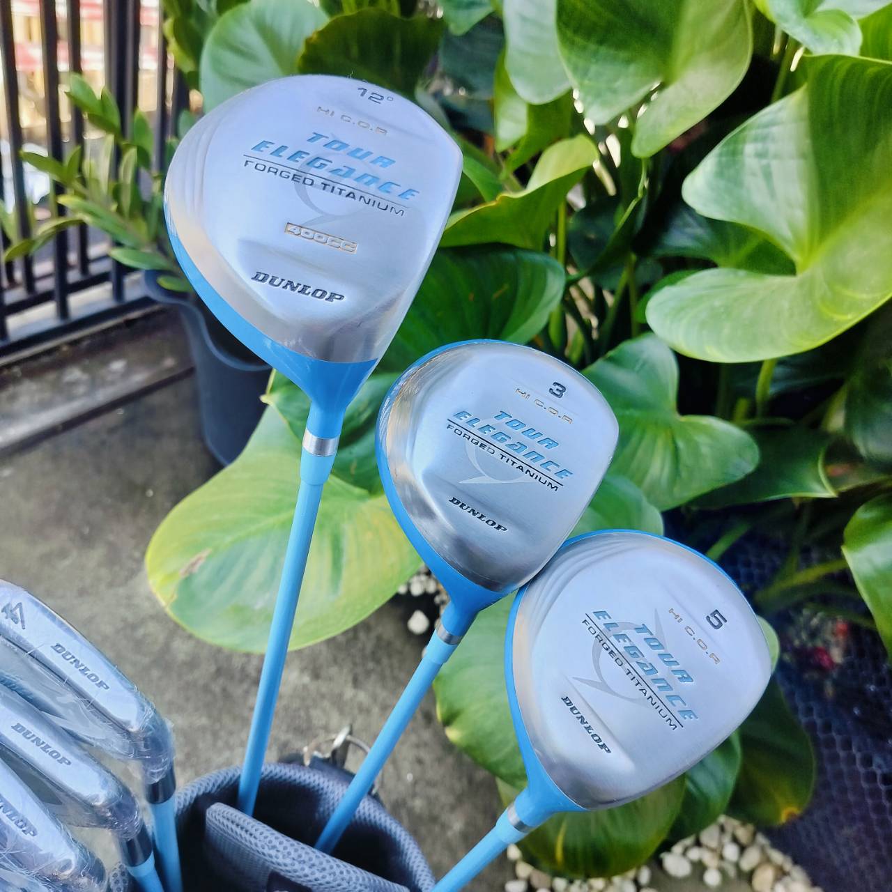 *** ไม้กอล์ฟครบชุดสำหรับผู้หญิง *** 🌸FULLSET DUNLOP TOUR ELEGANCE🌸 ชุดกอล์ฟพรีเมี่ยมจากประเทศญี่ปุ่น สภาพสวยหวาน ทั้งวัสดุระดับพรีเมี่ยมและเทคโนโลยี FORGED Ti