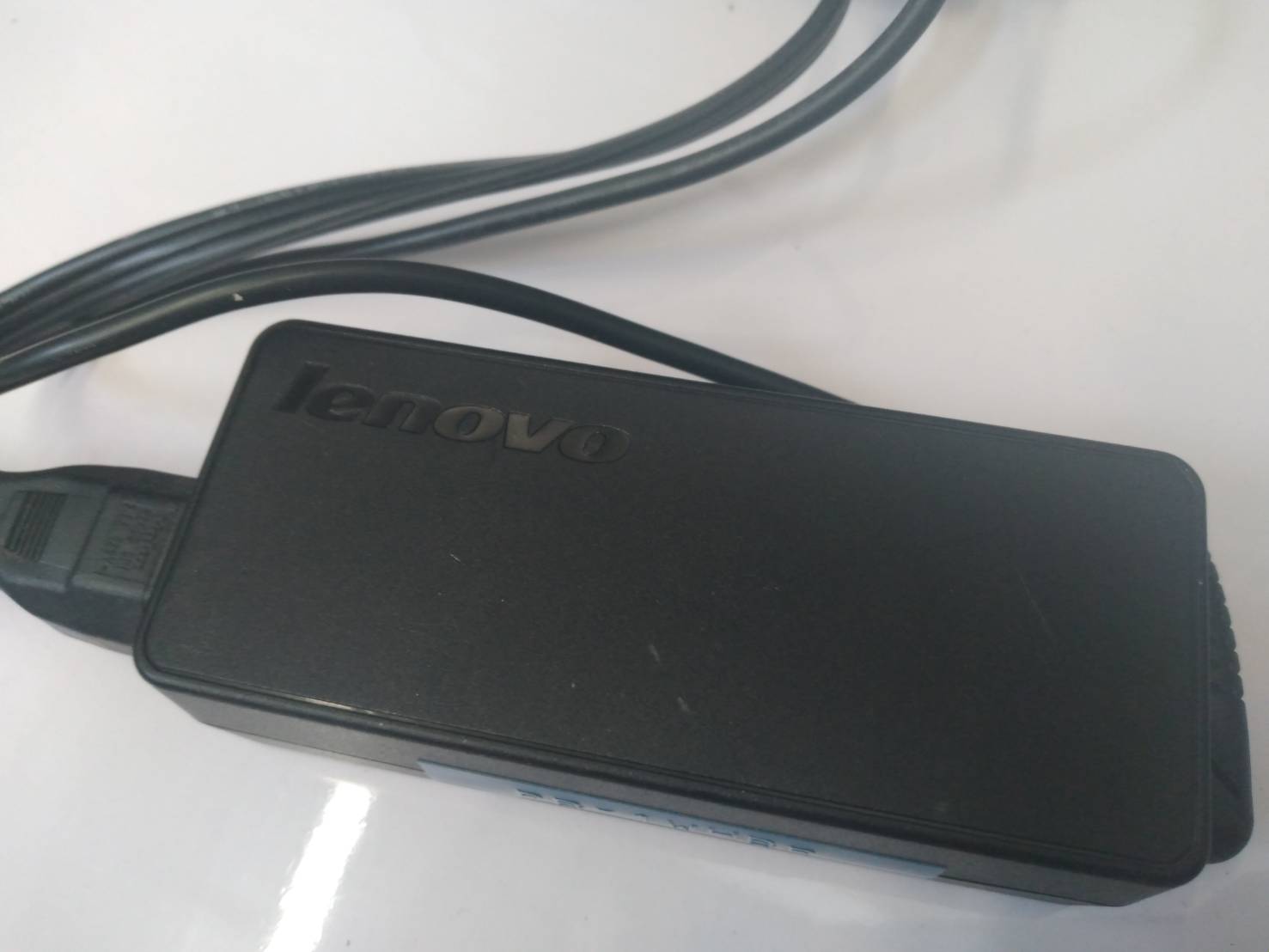 65วัตต์ADLX65NDT2A ADLX65NDT3A Power AdapterสำหรับLenovo T Hink P AdขอบE535 E40 E420 E430C T400 T410 T420 T430แท็บเล็ตชุดชาร์จ