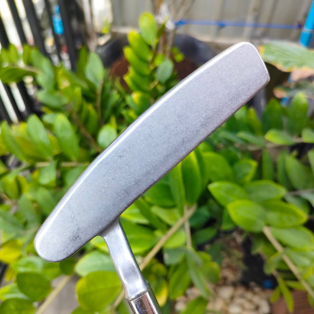 PUTTER PING ZING 2 ความยาว 35 นิ้ว กริฟ SUPER STROKE รุ่นนี้วางน้ำหนักให้ช่วยแก้ปัญหาการพัตต์ตบโดยเฉพาะ เสถียรมาก ของดี วัสดุดี คลาสสิค ไม้กอล์ฟพรีเมี่ยมมือสอง By NakaraLuxurious