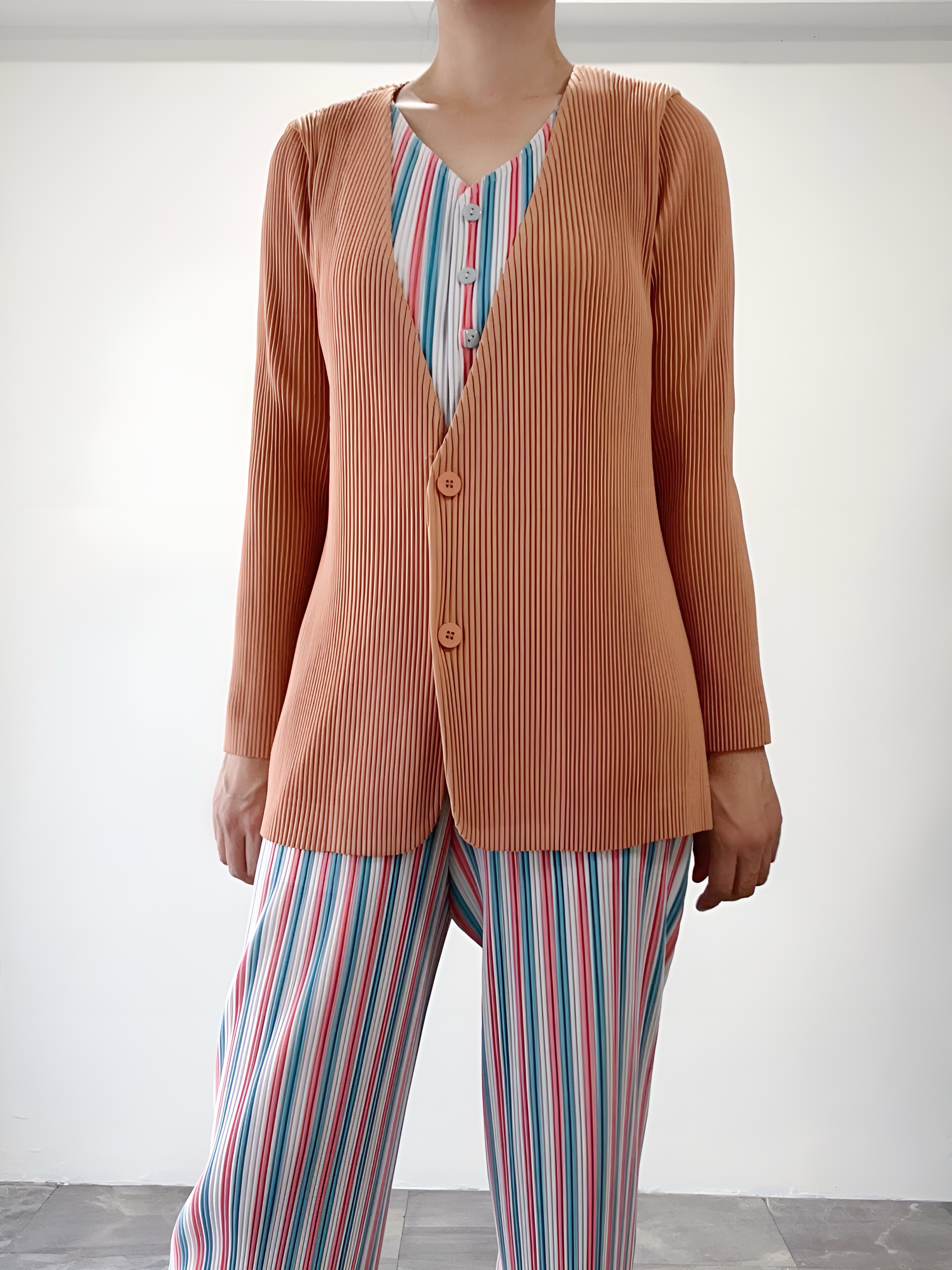 2MUAY รุ่น GJO5146 เสื้อคลุมพลีทคุณภาพ THICK V NECK LONG SLEEVE PLEATED CARDIGAN 10 สี FREE SIZE