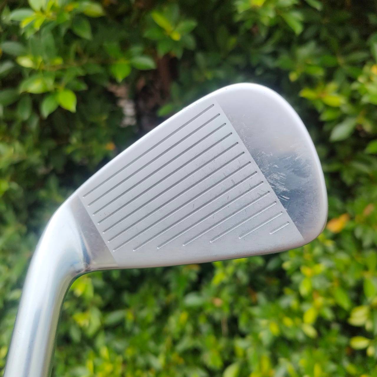 ชุดเหล็ก CALLAWAY LEGACY V มีเหล็ก 5-9 เเละ PW SW ก้าน LEGACY FLEX R เป็นเหล็กเนื้อ FORGED แท้ แต่ยังมี CAVITY ที่ลึกมาก!! สภาพสวยมาก!! ไม้กอล์ฟมือสอง ของแท้ BY NakaraLuxurious