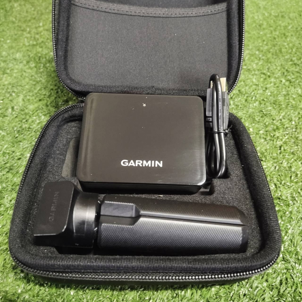 GARMIN APPROACH R10 Launch Monitor & Golf Simulator แบบพกพา ครบที่สุดในราคาที่เอื้อมถึง