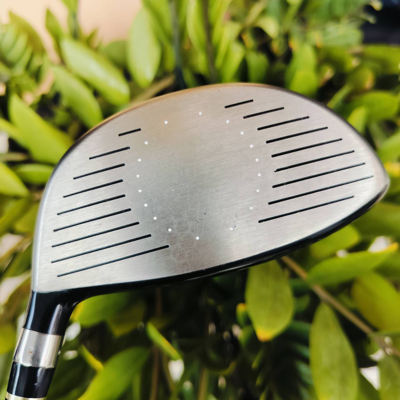 Driver NIKE SUMO SQ องศา 10 หัวสี่เหลี่ยม HIGH M.O.I. ชดเชยสูงมาก ตีได้ตรงอย่างเดียว ตีเลี้ยวไม่ได้ ตีไกลอย่างมาก ก้าน MITSUBISHI DIMANA FLEX R ไม้กอล์ฟพรีเมี่ยมมือสอง ของแท้ By NakaraLuxurious