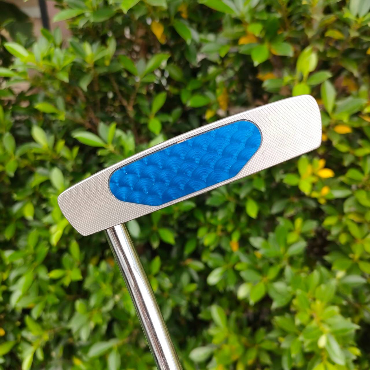 PUTTER NIKE BC.002 ความยาว 33 นิ้ว น้ำหนักดีมาก หน้าไม้พัตต์เป็นแบบพิเศษ เกาะไลน์มาก วัสดุพรีเมี่ยมมาก