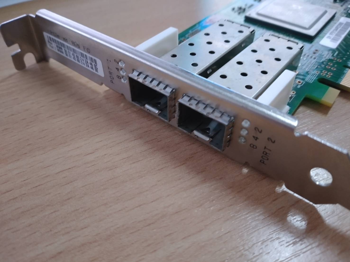 HP aj764a aj764-63002 QLogic qle2562-hp PCIe 8gb FC HBA 489191-001 2x SFP