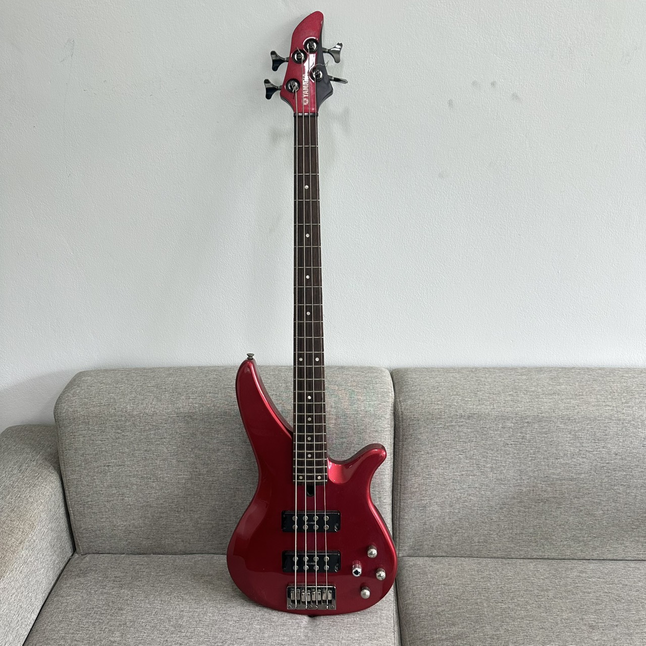 เบสไฟฟ้า Yamaha RBX374 (Red Metallic)