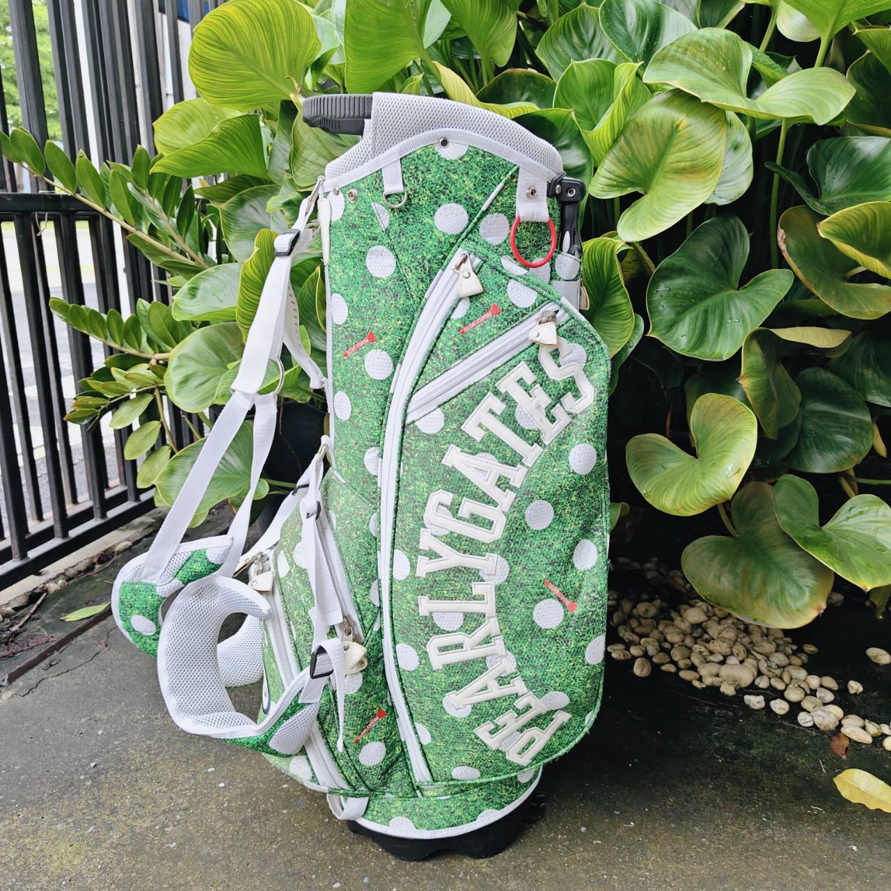 ถุงกอล์ฟ PEARLY GATES 89 เท่ห์มาก ของแท้ มือสอง สภาพตามรูปเลยค่ะ