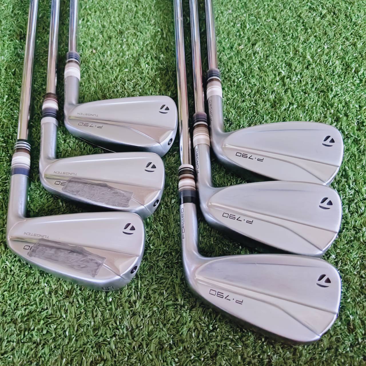 * เหล็ก 8 แตก *⛳ TaylorMade P•790 (2021) Metal Meets Mettle จุดที่โลหะพบกับหัวใจนักสู้ของคุณ