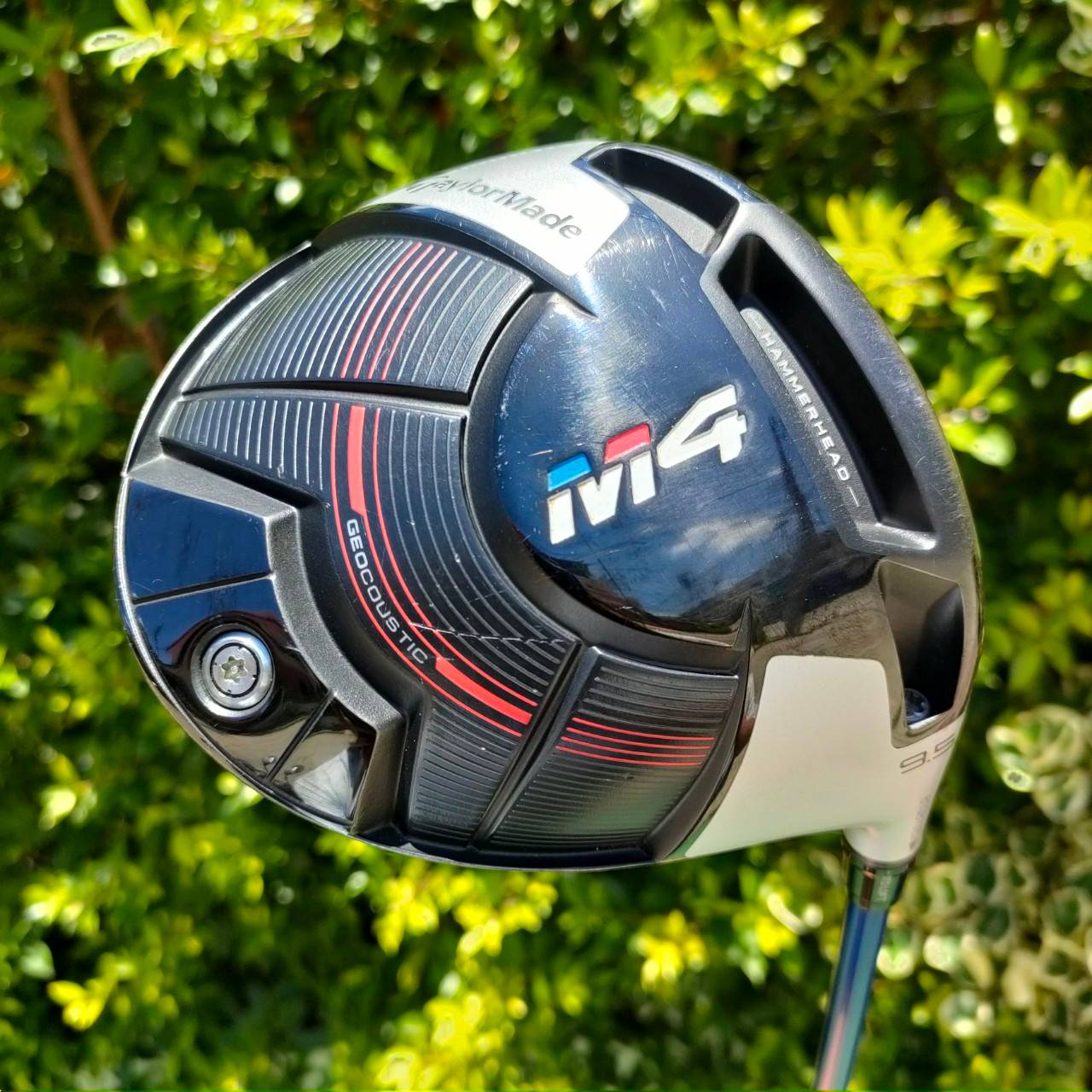 DRIVER TAYLORMADE M4 องศา 9.5 ก้าน DIAMANA FLEX S โมใส่ก้าน DIMANA ตัวนี้ราคาเป็นหมื่น เลข 4 ตีง่าย และตีไกล ดุดันมากครับ กระดองเคฟล่าทั้งชิ้น กระดองเด้ง หน้า TWIST FACE สุดของสุด COVER เดิมๆ สภาพสวยครบ