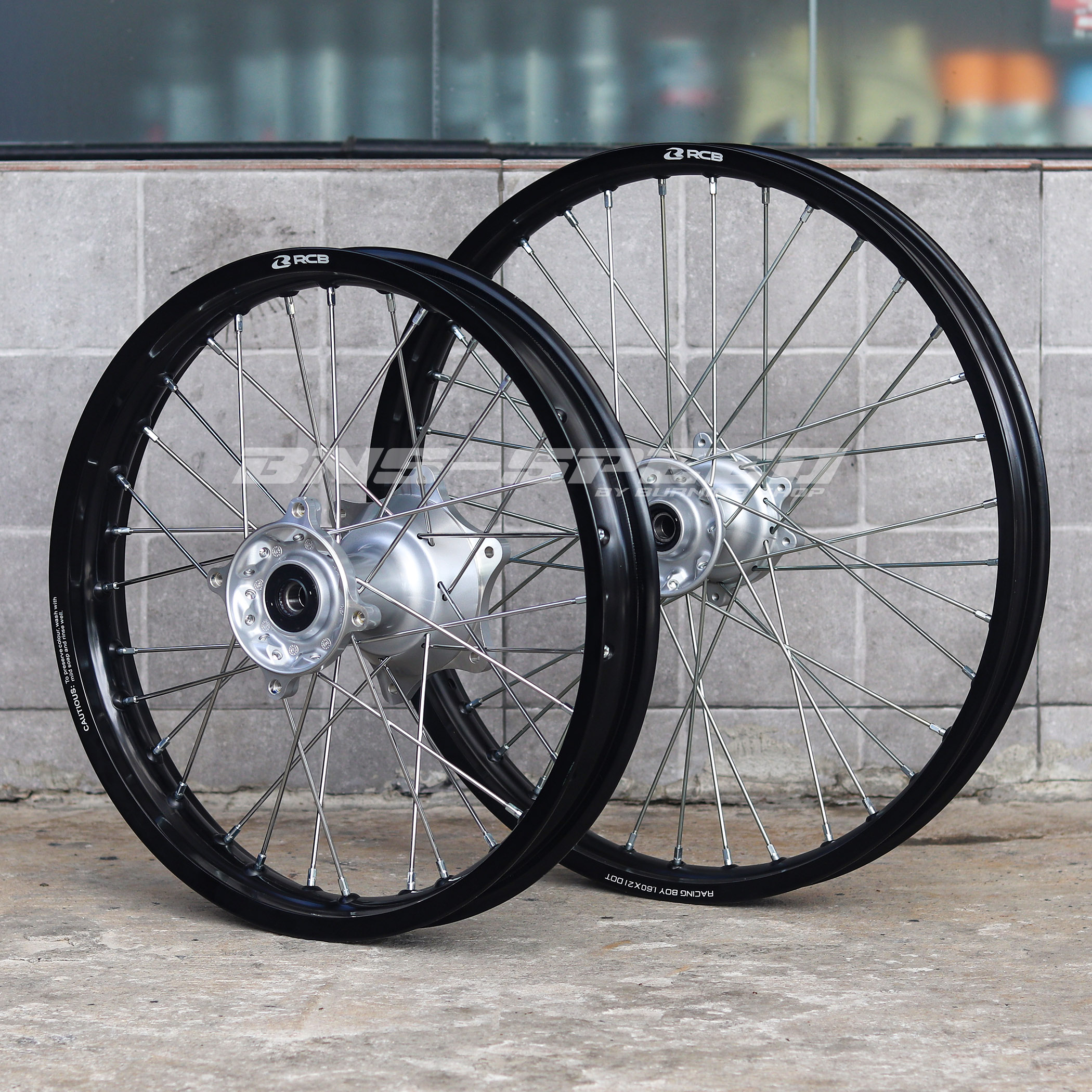 ชุดล้อวิบาก CRF250/300 21/18 สั่งประกอบ