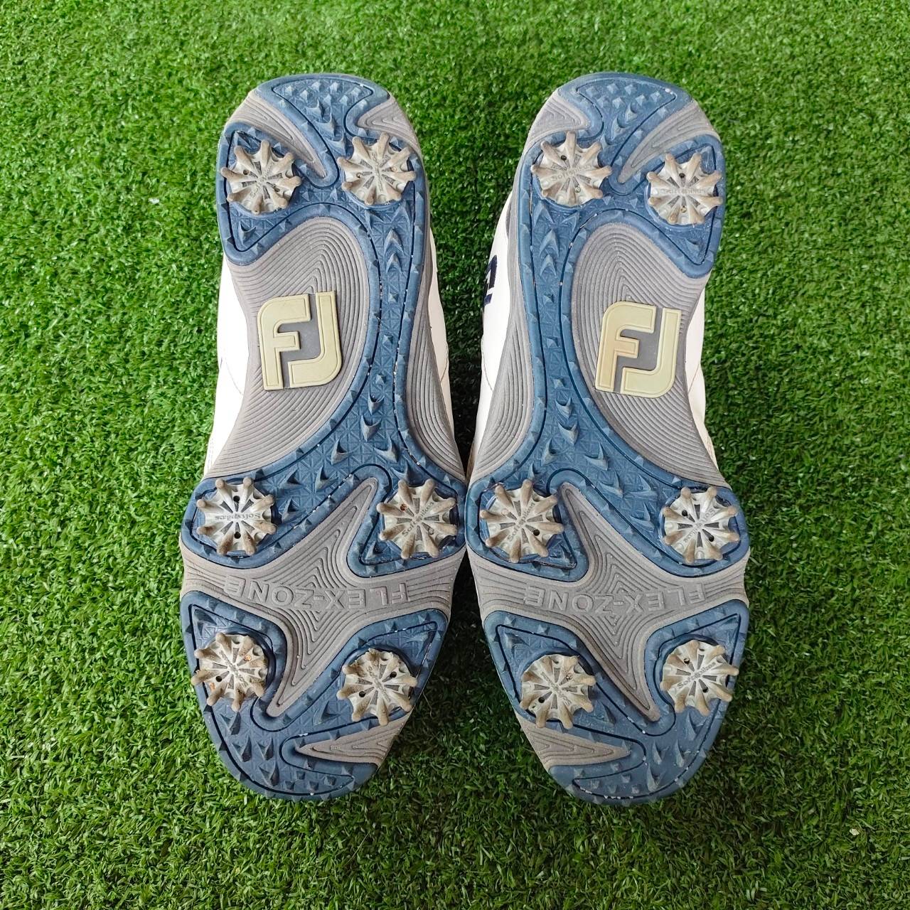 รองเท้ากอล์ฟ FJ มือสอง รองเท้ากอล์ฟมือสอง ของแท้ BY NakaraLuxurious