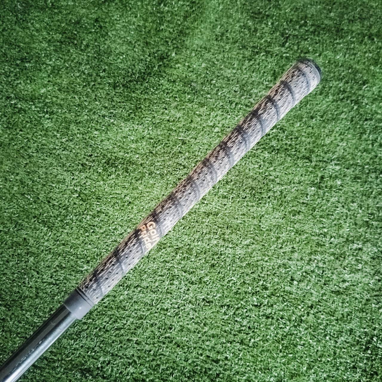 Driver NEWBREED องศา 9.5 วัสดุ MAGIC TITANIUM เสียงเพราะ ตีง่าย ผลิตจากประเทศญี่ปุ่น JAPAN SPEC ก้าน FLEX S ไม้กอล์ฟพรีเมี่ยมมือสอง ของแท้ By NakaraLuxurious