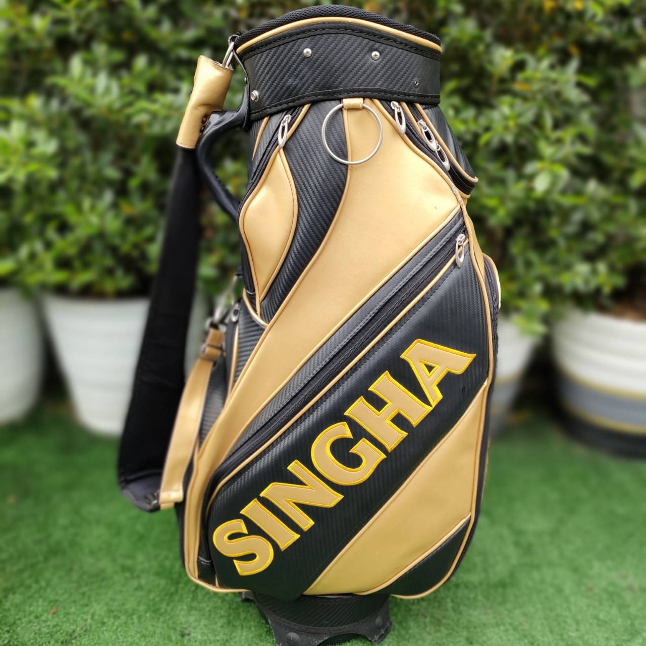 ถุงกอล์ฟ SINGHA มือสอง ถุงใหญ่ 9 นิ้ว ถุง TOUR สภาพสวย เท่มากๆครับ