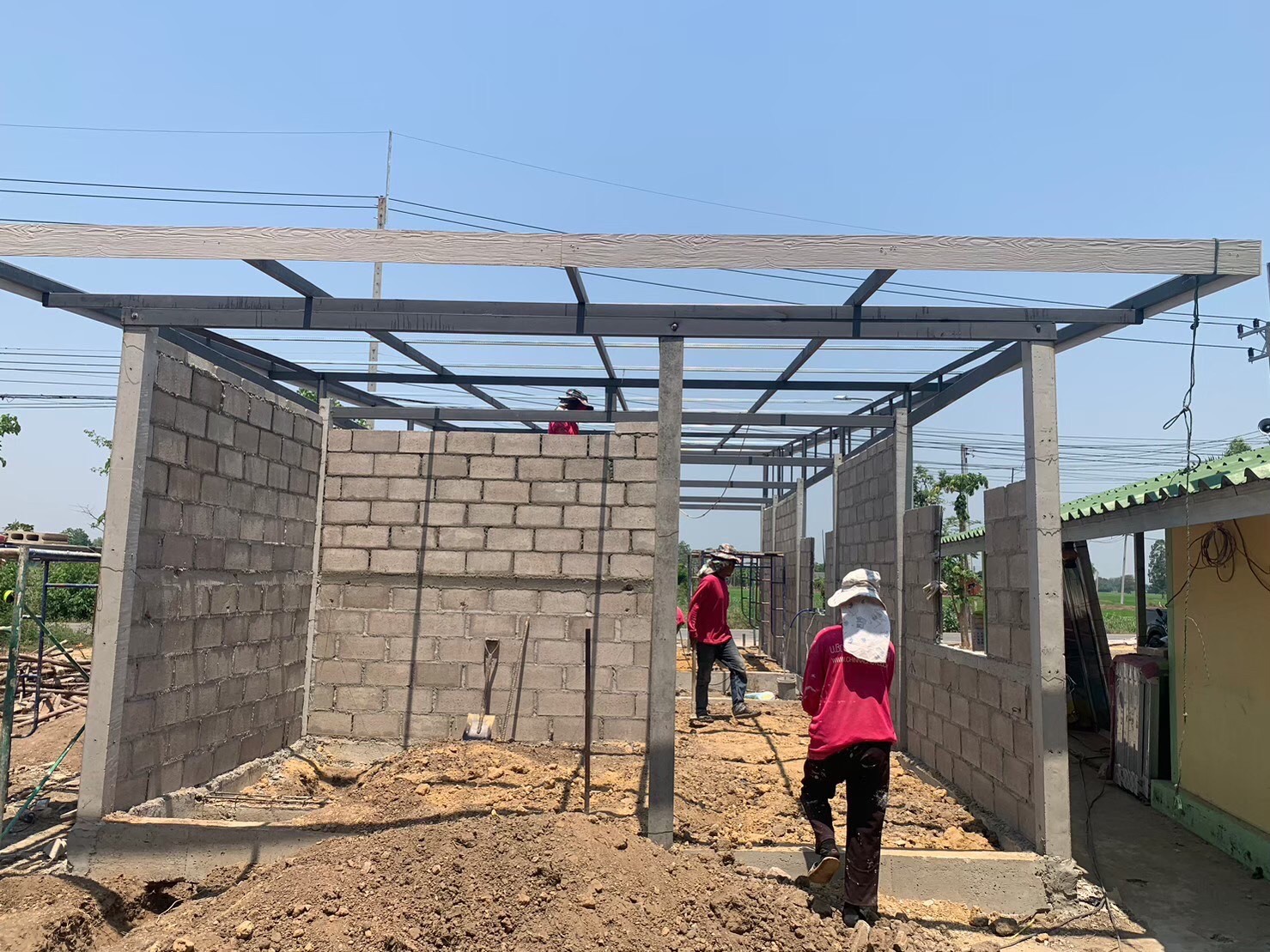 งานสร้างบ้านให้สามเณรพราหมณ์