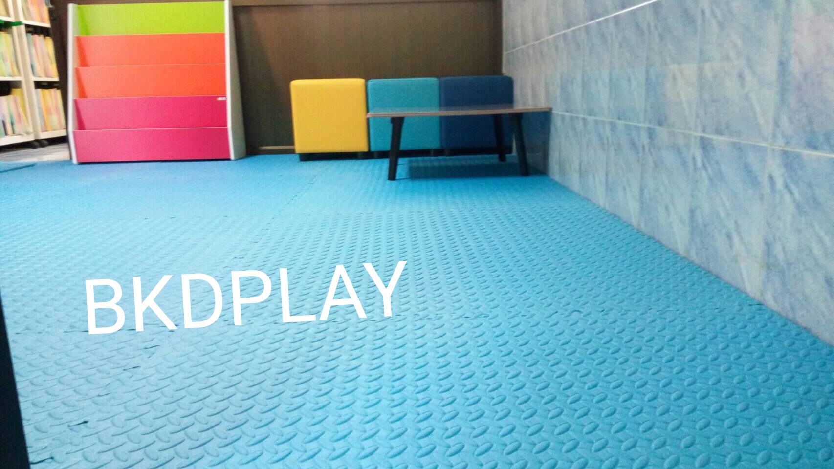 แผ่นโฟมปูพื้นกันกระแทก จิ๊กซอ EVA (งานนำเข้า) 20 มล 100x100 หนา2 ซม. ,แผ่นกันกระแทก,แผ่นโฟมปูพื้น, โฟมปูพื้น,จิ๊กซอว์ปูพื้น, แผ่นรองคลาน สำหรับเครื่องเล่นสนามในร่ม ห้องเด็กเล่น พร้อมส่ง ราคาโรงงาน