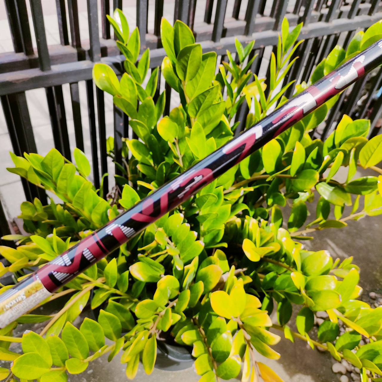 U2 SRIXON Z H85 องศา 16 ก้าน MIYAZAKI FLEX S สภาพสวยมาก มี COVER เดิม ไม้กอล์ฟพรีเมี่ยมมือสอง ของแท้ By NakaraLuxurious