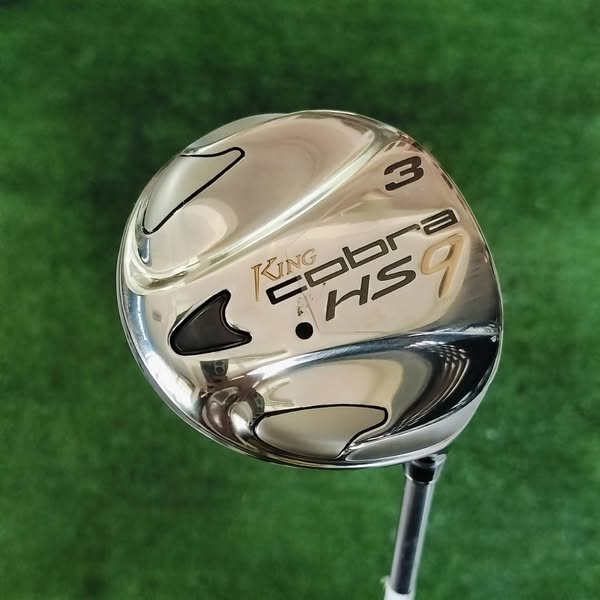 ลดพิเศษ!!! FW3 KING COBRA HS9 สุดยอดไม้ตีไกล ตีง่าย เสียงเพราะ ไม้กอล์ฟพรีเมี่ยมมือสอง ของแท้ By NakaraLuxurious