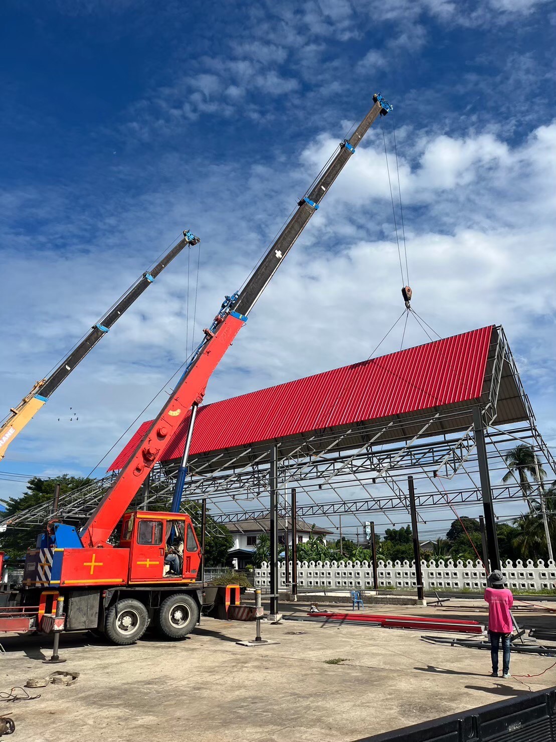 งานสร้างหลังคาคลุมเมรุ วัดบางแพรก