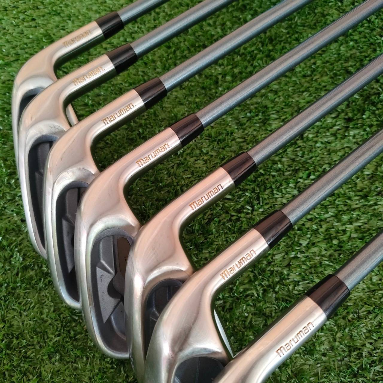 ** ไม้กอล์ฟสำหรับผู้หญิง ** ชุดเหล็ก MARUMAN TITUSV1 มีเหล็ก 5-9 เเละ PW SW ก้าน IMPACTFIT V1 FLEX L ชุดเหล็กญี่ปุ่น ที่ตีง่าย เบาสบาย และตีไกลกว่าปกติ 1 เบอร์ ครับ