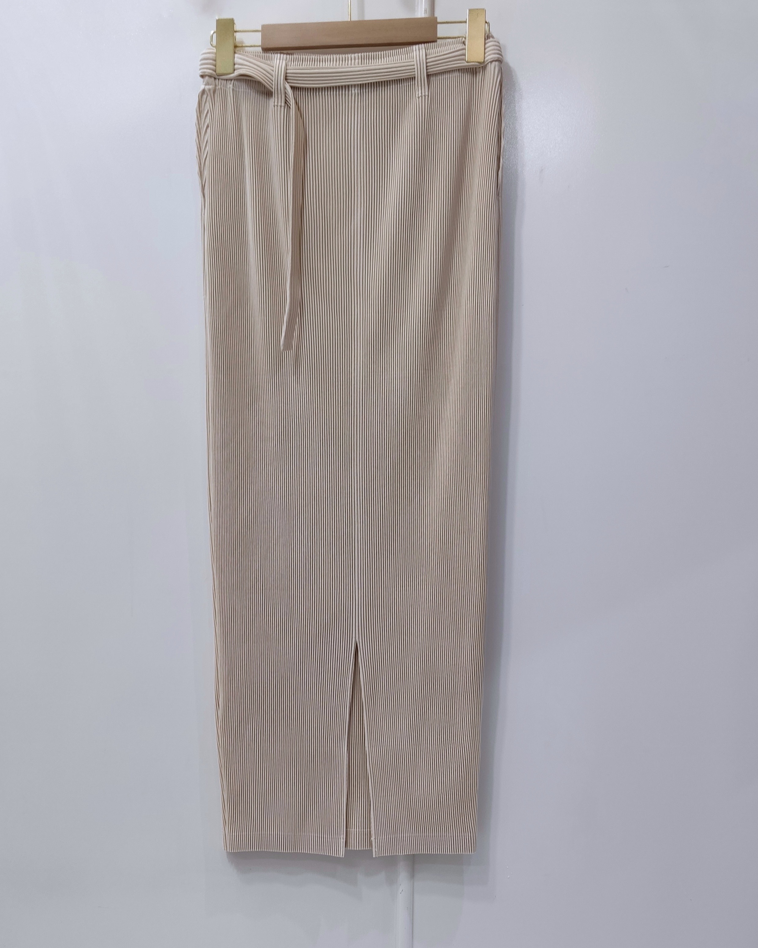 2MUAY รุ่น GJO2041P กระโปรงอัดพลีท THICK PENCIL PLEATED SKIRT 4 สี FREE SIZE