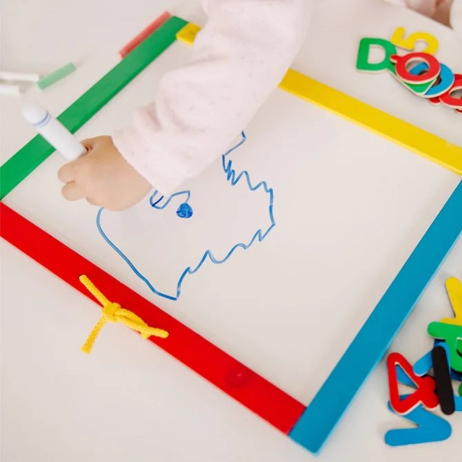 กระดานแม่เหล็ก ไวท์บอร์ด แม่เหล็ก 37 ชิ้น Melissa & Doug Chalk Board & White Board with Alphabet Magnet