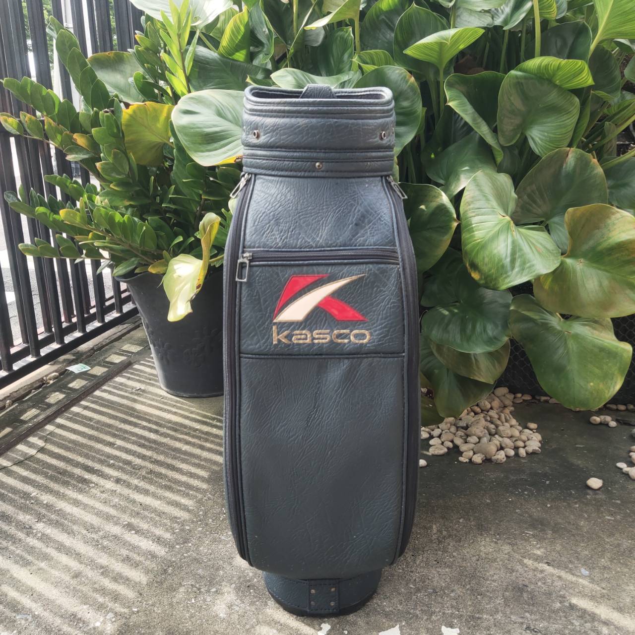 ถุงกอล์ฟ KASCO มือสอง สภาพสวยเดิมสมบูรณ์ วัสดุดี แข็งแรงทนทาน