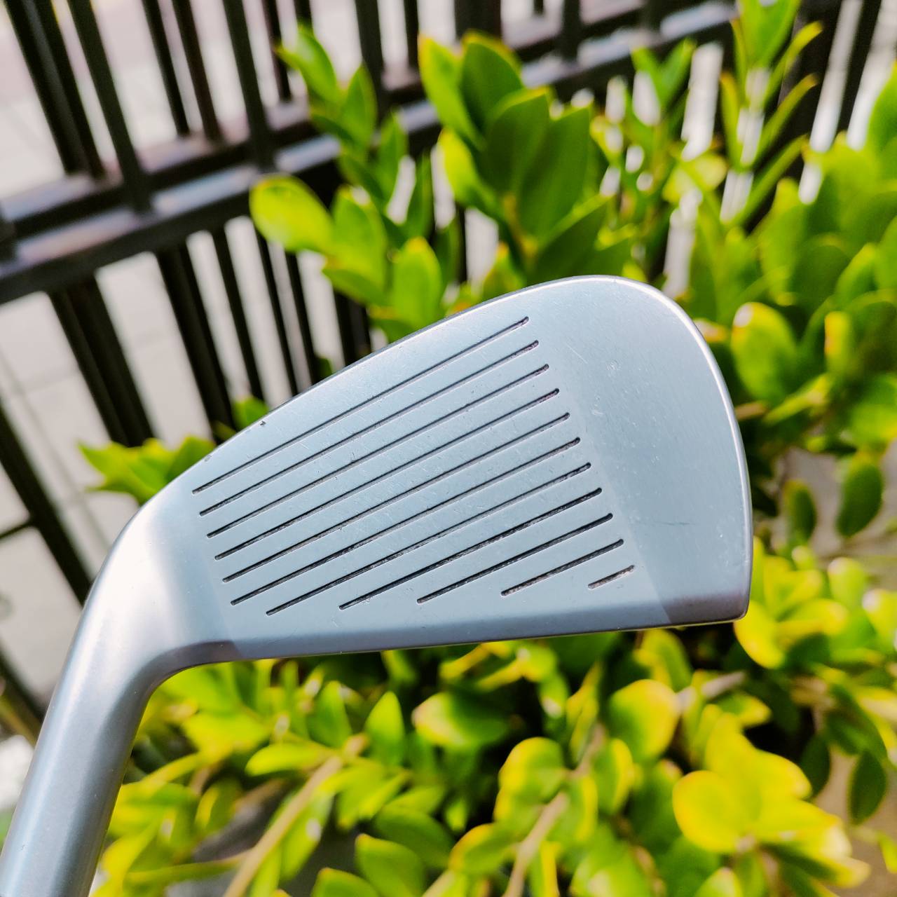 ** หายากมาก ** เหล็ก 2 HONMA BIG-LB 210 TITAN เป็น IRON WOODS องศา 17 จาก HIRO HONMA JAPAN SAKATA ไม้กอล์ฟพรีเมี่ยมมือสอง ของแท้ By NakaraLuxurious