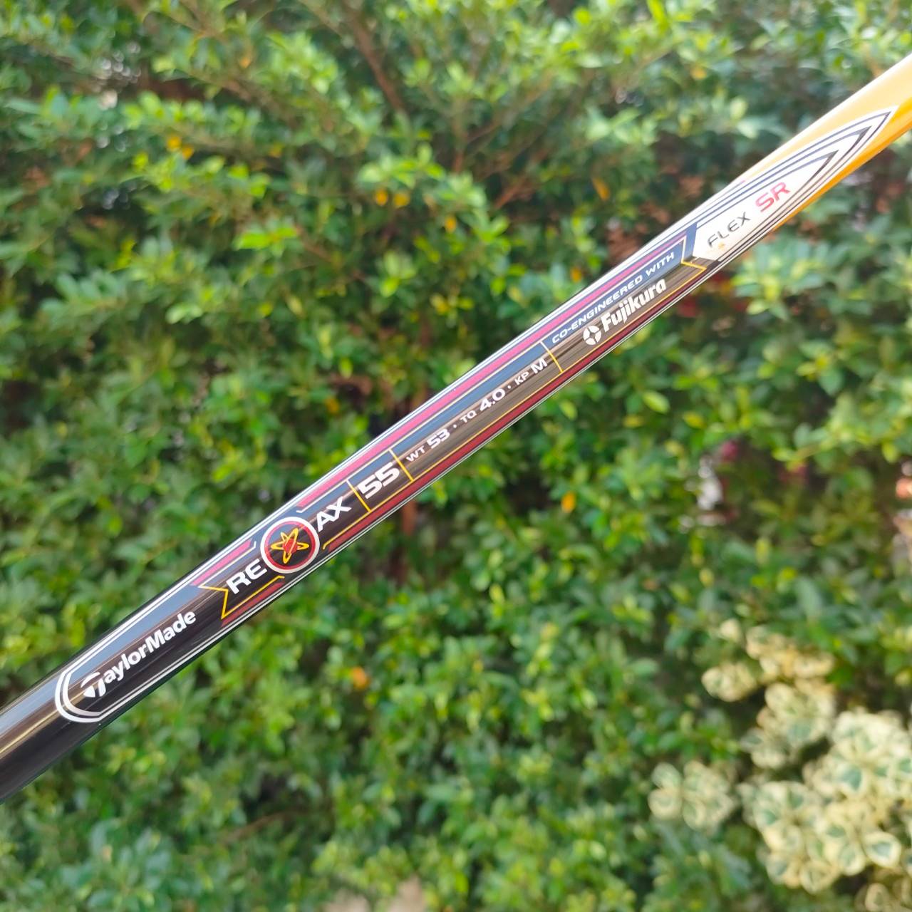 DRIVER TAYLORMADE r7 SUPERRQUAD องศา 10.5 ก้าน FUJIKURA RE*AX FLEX SR เป็นรุ่นที่ตีแบบขีดสุด ไกลมากๆ!! ไม้กอล์ฟมือสอง ของแท้ BY NakaraLuxurious