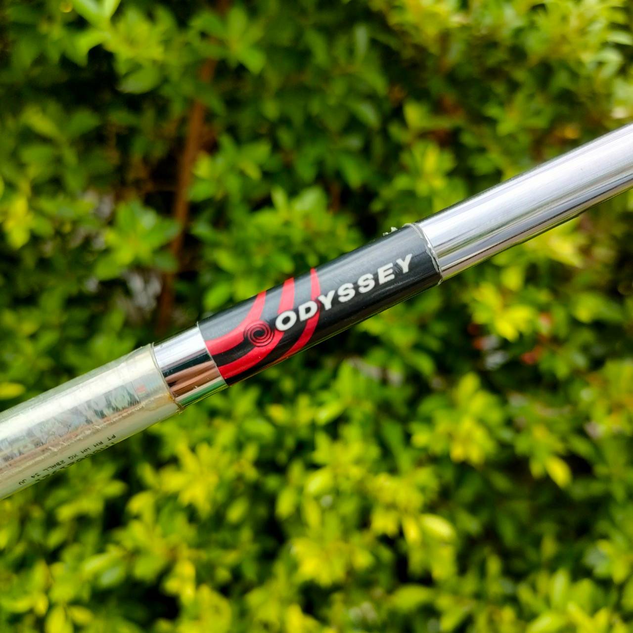 PUTTER ODYSSEY 2-BALL WHITE HOT XG ความยาว 34 นิ้ว สภาพสวยเดิมๆทุกอย่าง สติ๊กเกอร์ที่ก้านอยู่ครบ COVER เดิม ไม้กอล์ฟมือสอง ของแท้ BY NakaraLuxurious