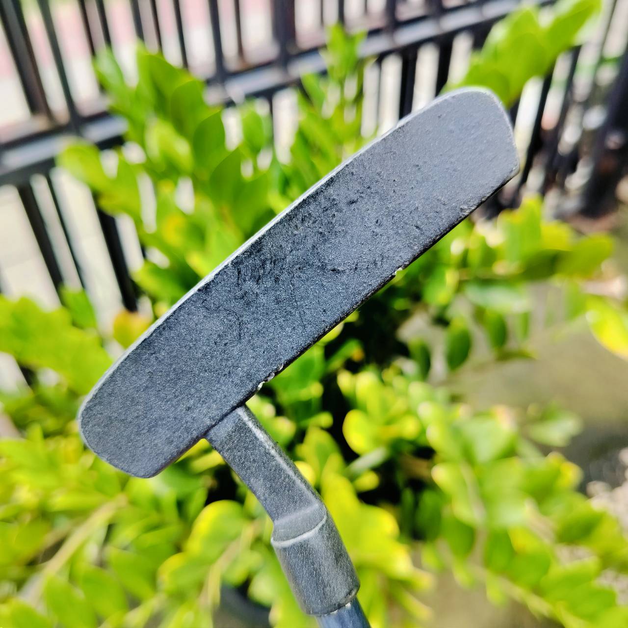 Rawlings Putter BLACK VELVET VII ความยาว 34 นิ้ว ตัวเล็งแบบสองจุด และวางลูกตรงกลาง เล็งง่ายมากๆ ชดเชยสูง พัตต์ตรงอย่างมากค่ะ ไม้กอล์ฟมือสอง ของแท้ By NakaraLuxurious